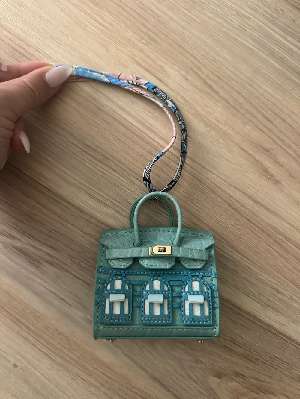 Unbranded Mini Bag Charm AirPods Case Mint Green Croc Embossed Purse